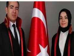Ermenekli Hakim Depremde Hayatn yitirdi.